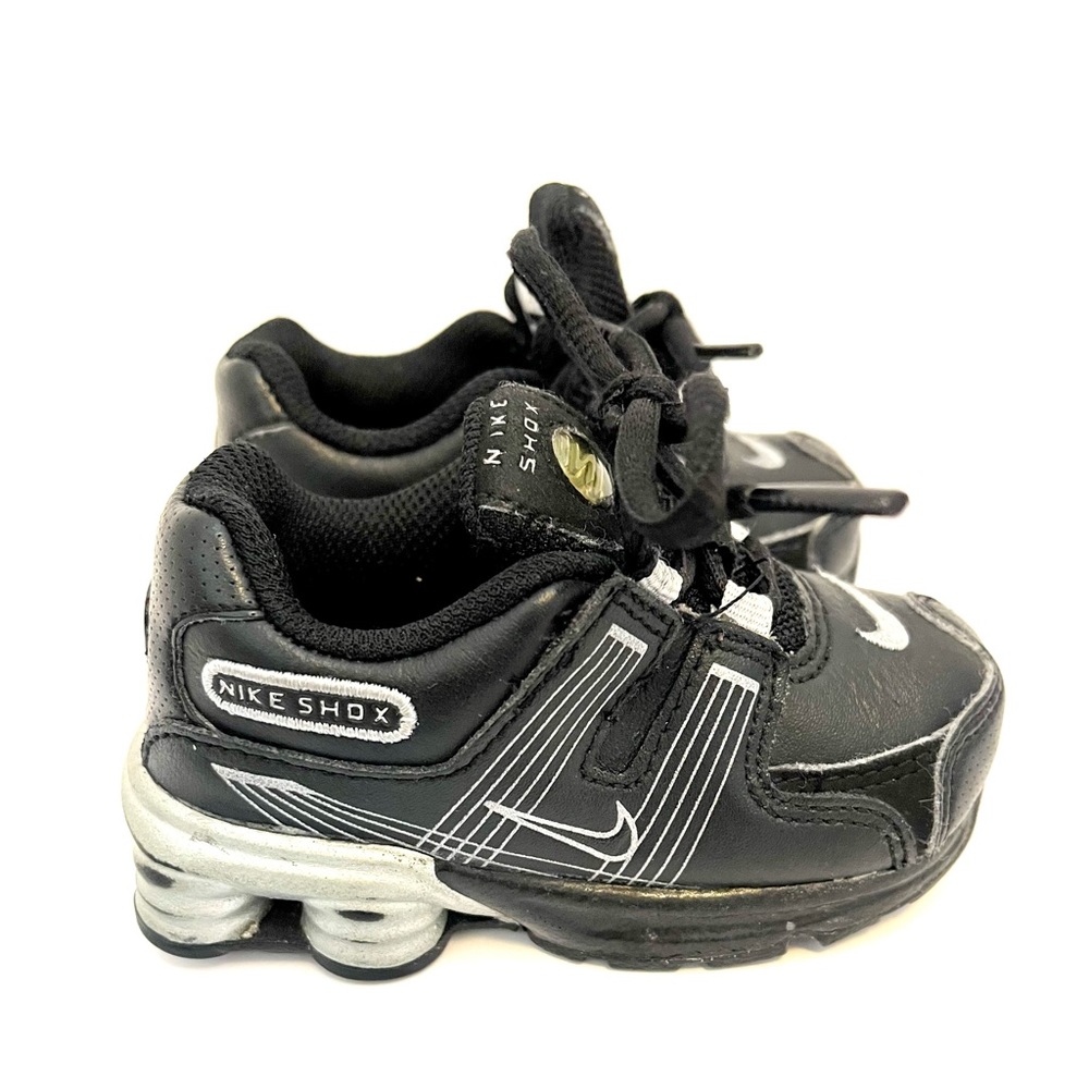 Toodlers Nike shox